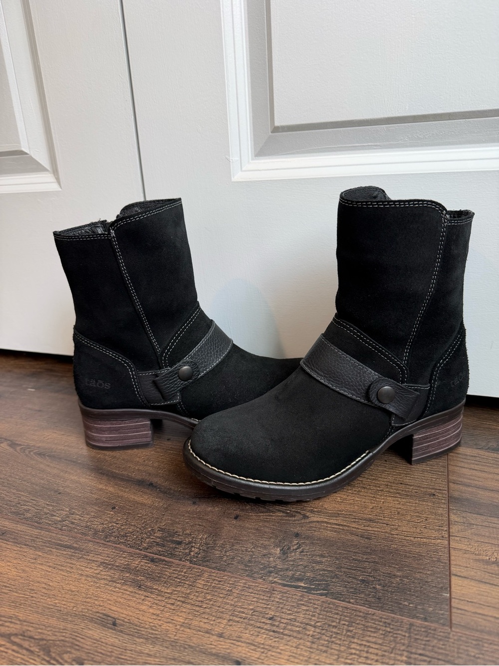 Taos Black Leather Suede Moto Craft Ankle Motorcycle Boots Size 37EU